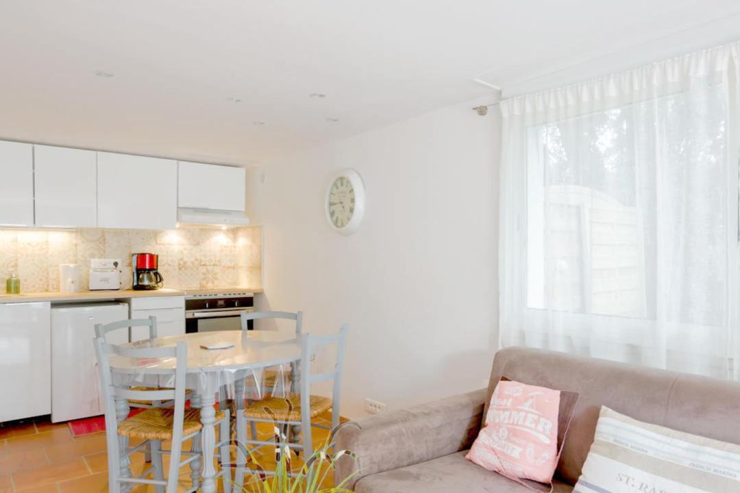 L'Olivier - Climatise Appartement 4 Pers Plus Bebe - 2 Pieces Proche Mer Saint-Raphael  Bagian luar foto